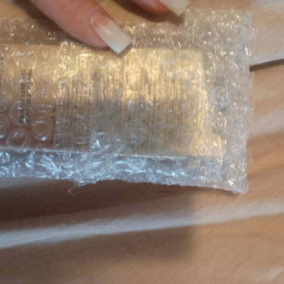 NIB USHAS Matte lips 👄 2in1 lipstick & lipliner #02 Rosetto, waterproof - Picture 8 of 9